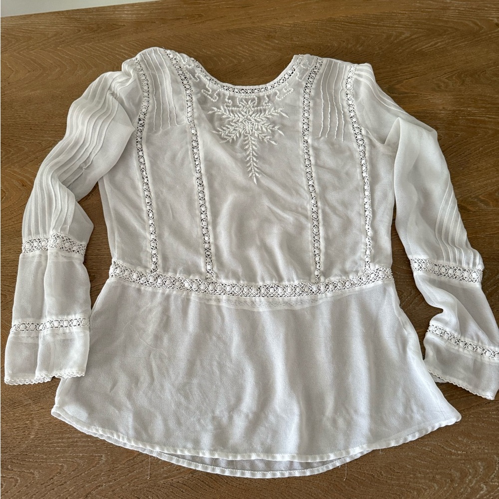 Trafaluc Zara vintage design blouse